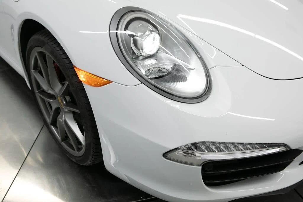 2016 Porsche 991 Carrera - Image 12 of 31