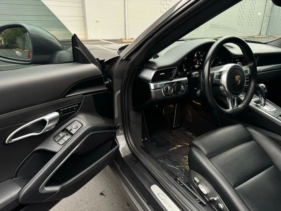 2016 Porsche 991 Carrera - Image 15 of 31