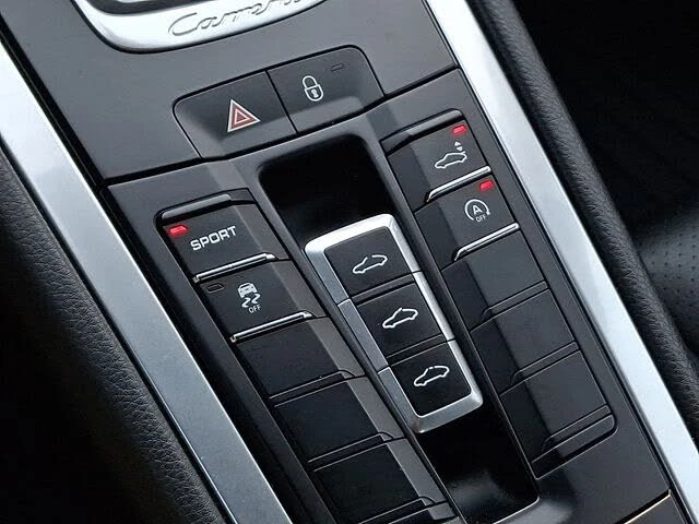 2016 Porsche 991 Carrera - Image 25 of 31