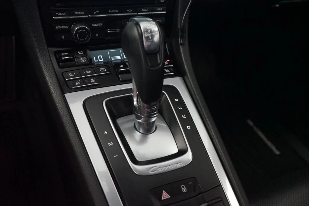2016 Porsche 991 Carrera - Image 16 of 27