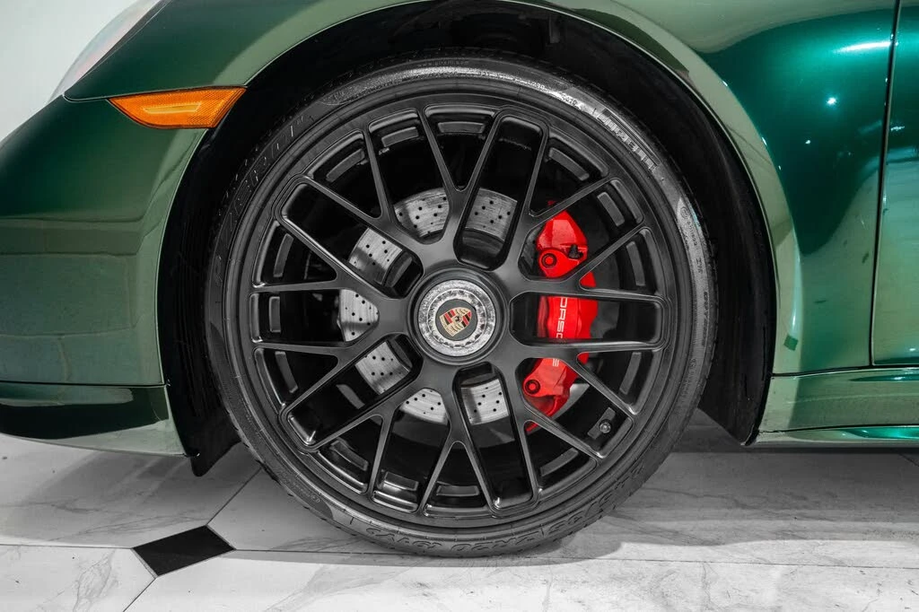 2016 Porsche 991 Carrera GTS - Image 13 of 31