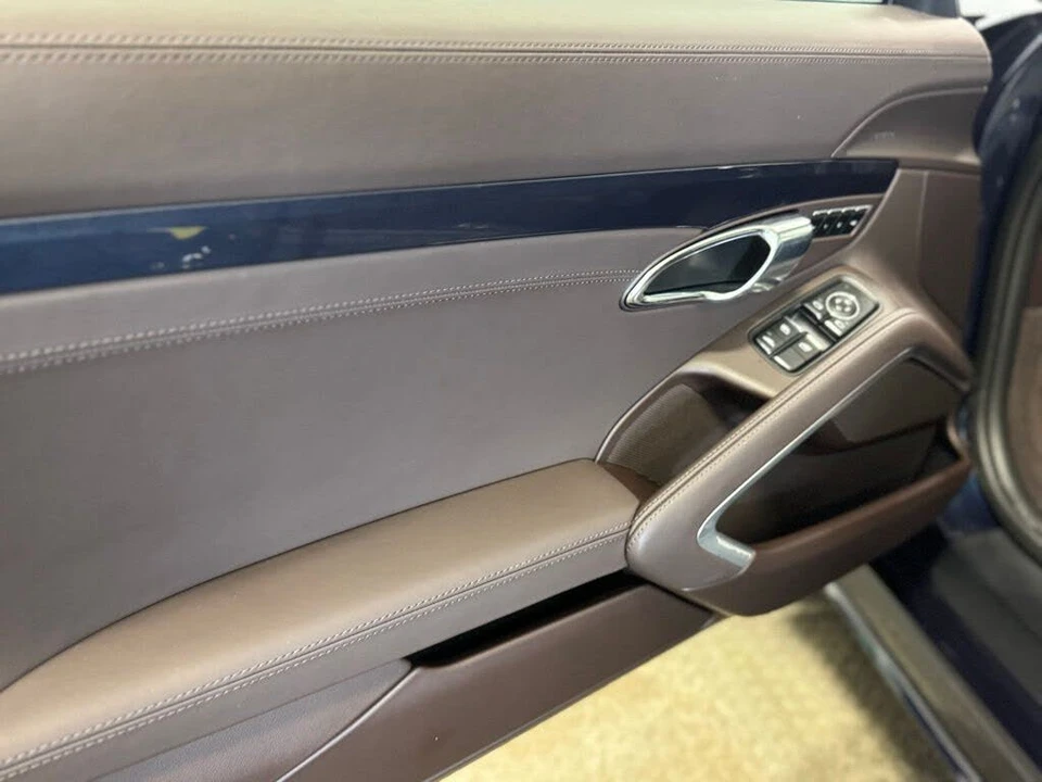 2016 Porsche 991 Carrera GTS - Image 7 of 31
