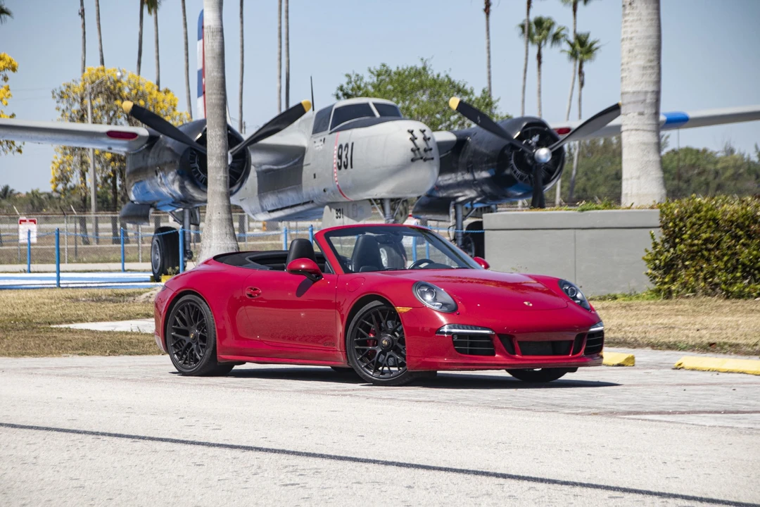 2016 Porsche 991 Carrera - Image 17 of 31