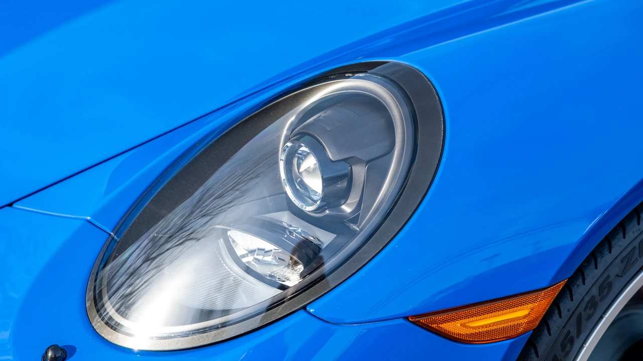 2016 Porsche 991 Carrera GTS - Image 12 of 31