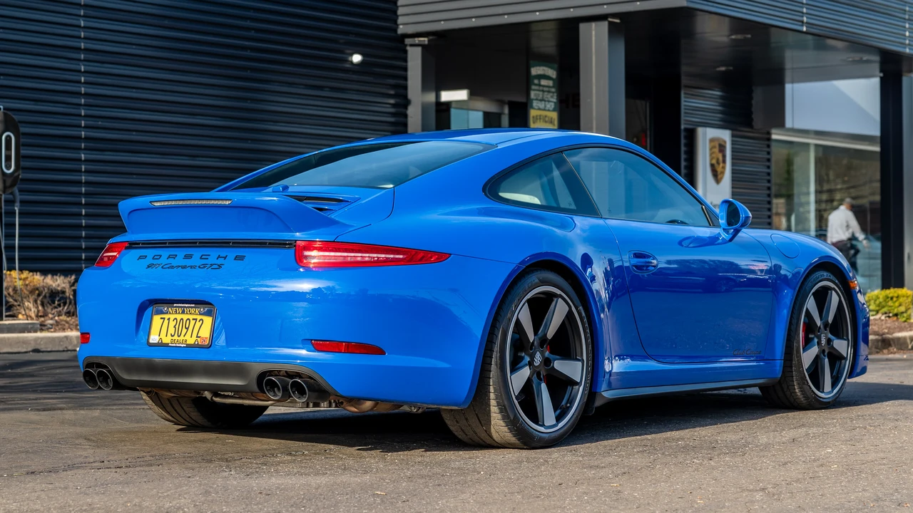 2016 Porsche 991 Carrera GTS - Image 6 of 31