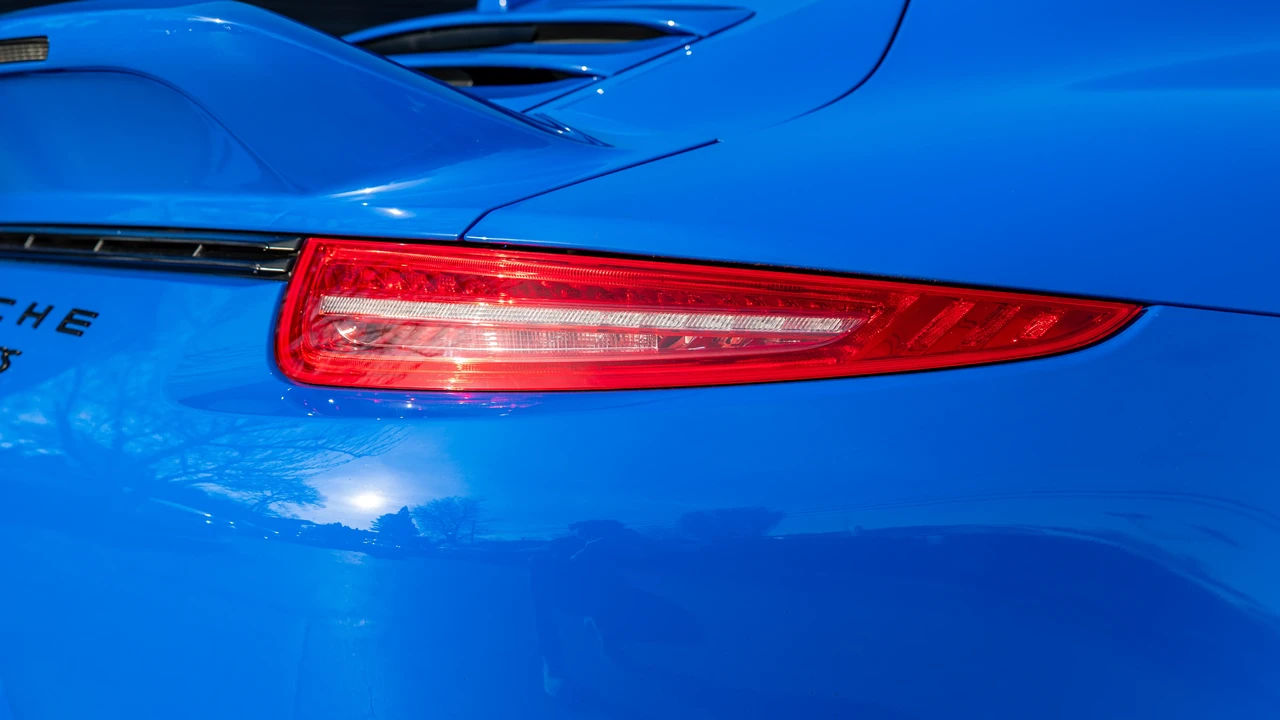 2016 Porsche 991 Carrera GTS - Image 16 of 31