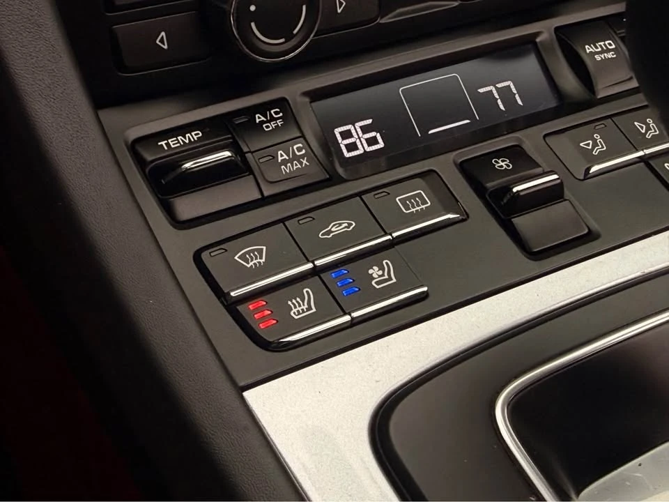2016 Porsche 991 Carrera GTS - Image 7 of 10