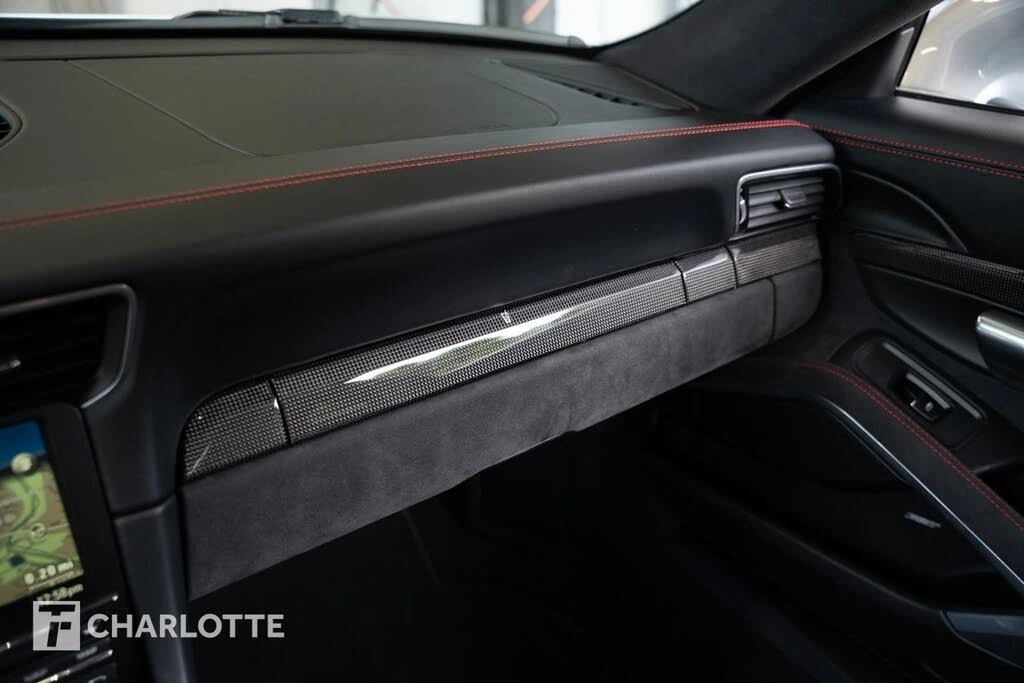 2016 Porsche 991 Carrera GTS - Image 27 of 31