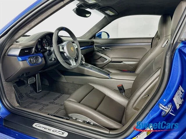 2016 Porsche 991 Carrera GTS - Image 9 of 31