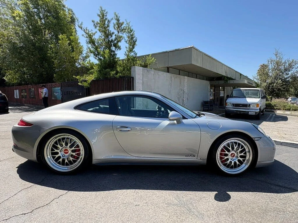 2016 Porsche 991 Carrera GTS - Image 7 of 28