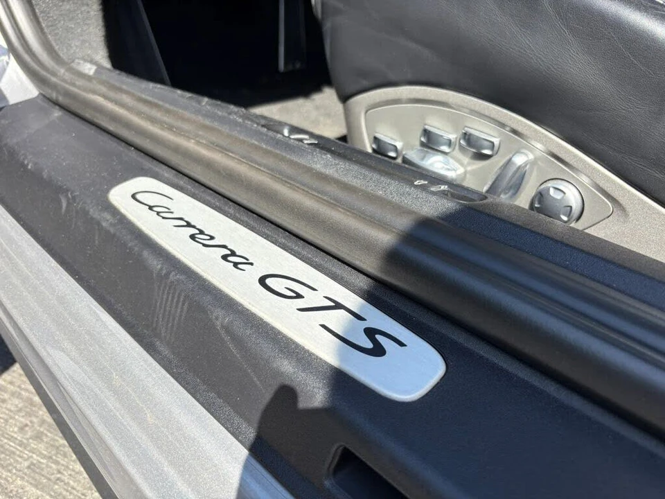 2016 Porsche 991 Carrera GTS - Image 17 of 28