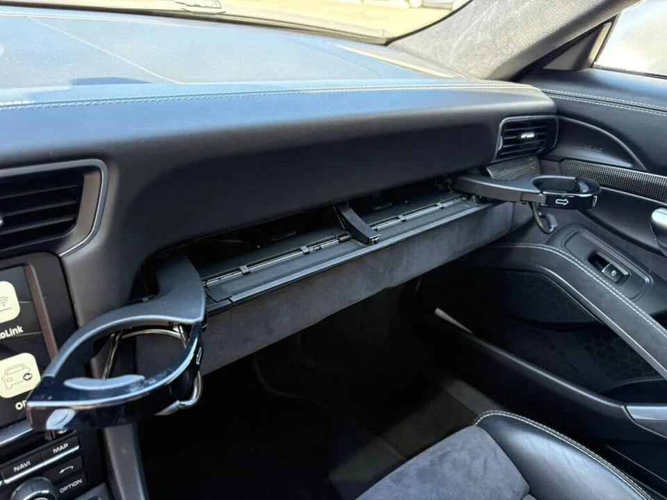 2016 Porsche 991 Carrera GTS - Image 20 of 28