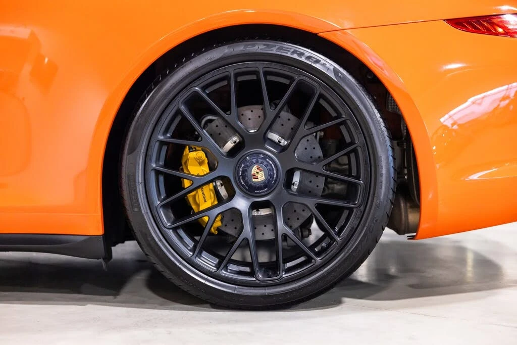 2016 Porsche 991 Carrera GTS - Image 16 of 31