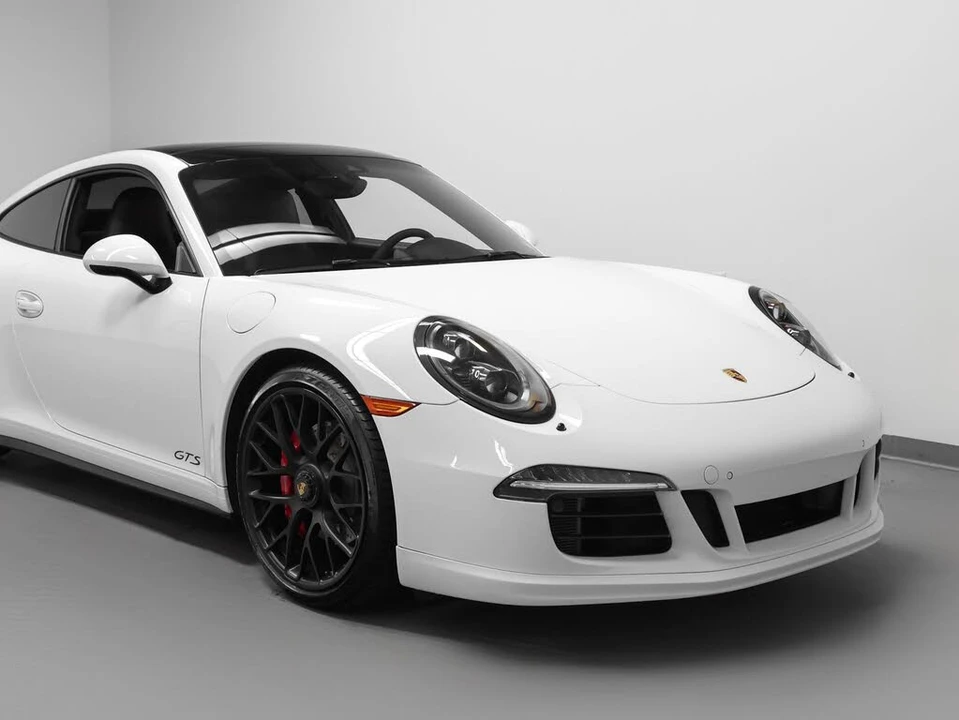 2016 Porsche 991 Carrera GTS - Image 9 of 31