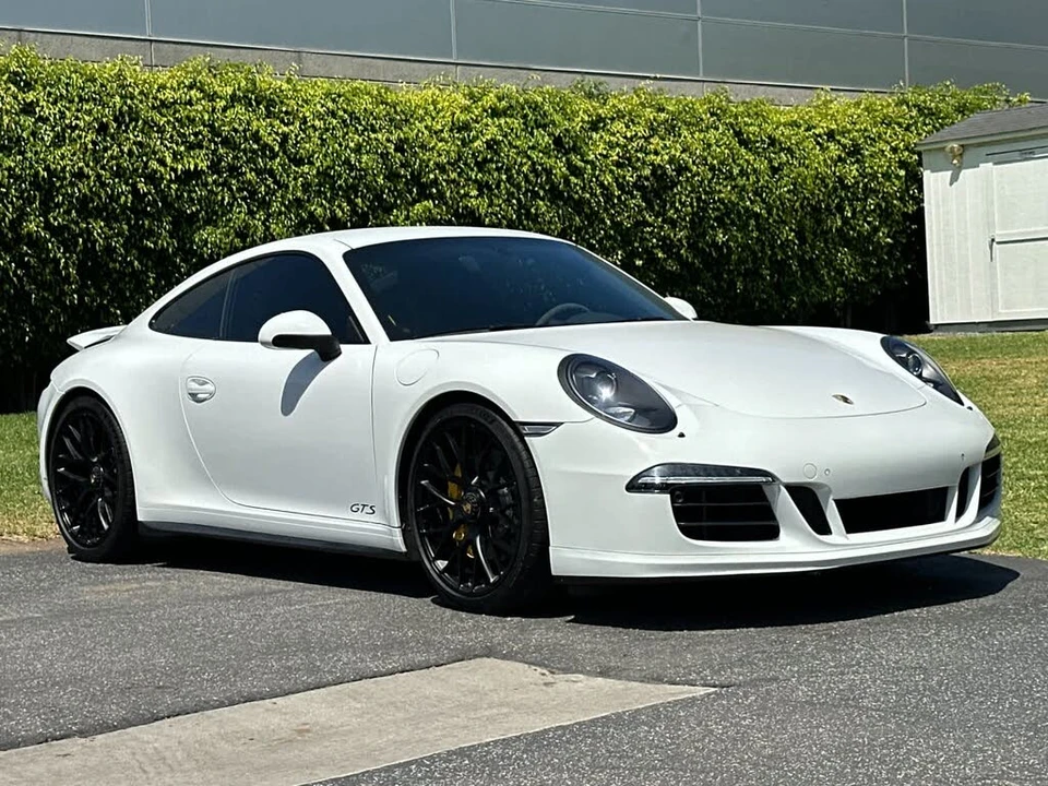 2016 Porsche 991 Carrera GTS - Image 9 of 30