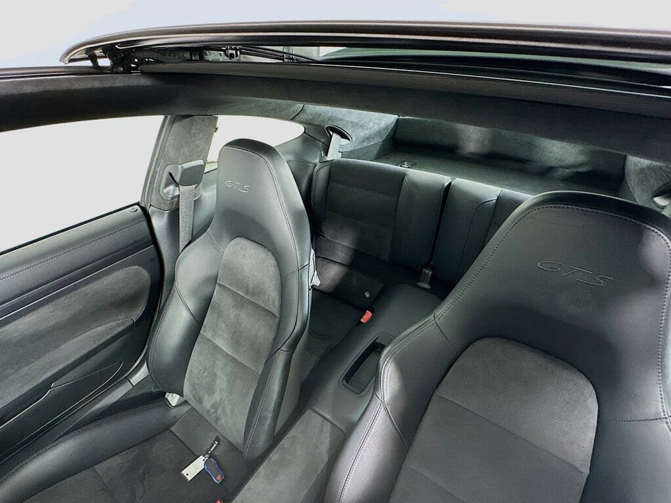 2016 Porsche 991 Carrera GTS - Image 14 of 31