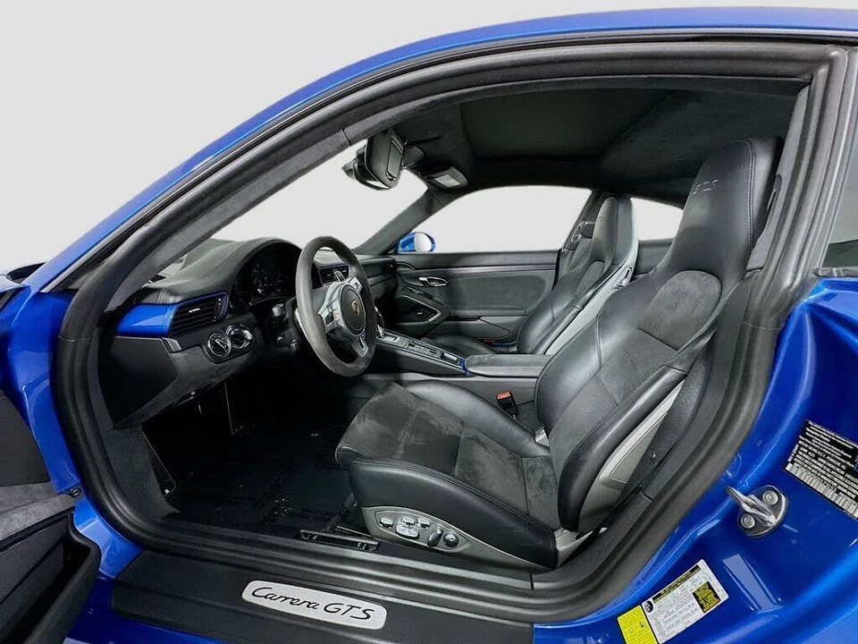 2016 Porsche 991 Carrera GTS - Image 5 of 31