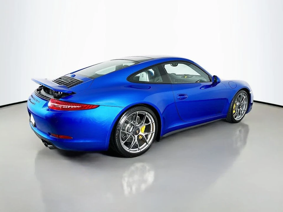 2016 Porsche 991 Carrera GTS - Image 9 of 31