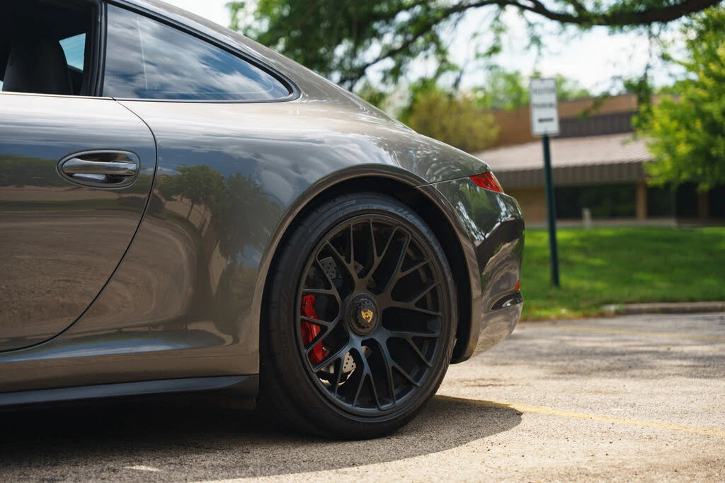 2016 Porsche 991 Carrera GTS - Image 9 of 31