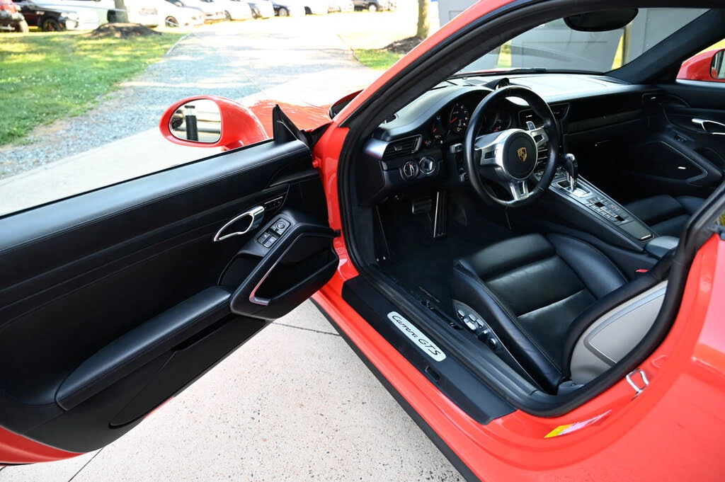 2016 Porsche 991 Carrera GTS - Image 15 of 31
