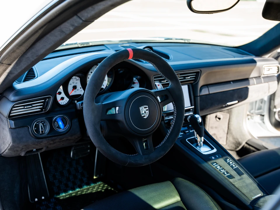 2016 Porsche 991 Carrera GTS - Image 28 of 31