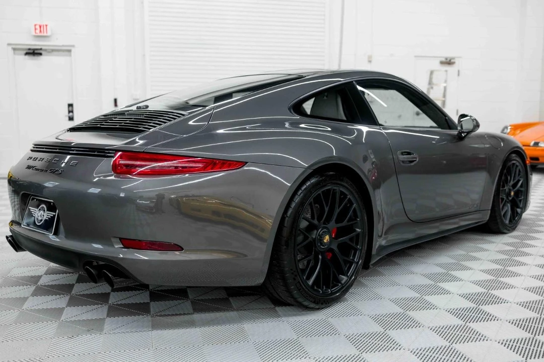 2016 Porsche 991 Carrera GTS - Image 7 of 31