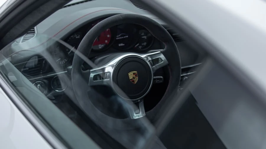 2016 Porsche 991 Carrera GTS - Image 9 of 30