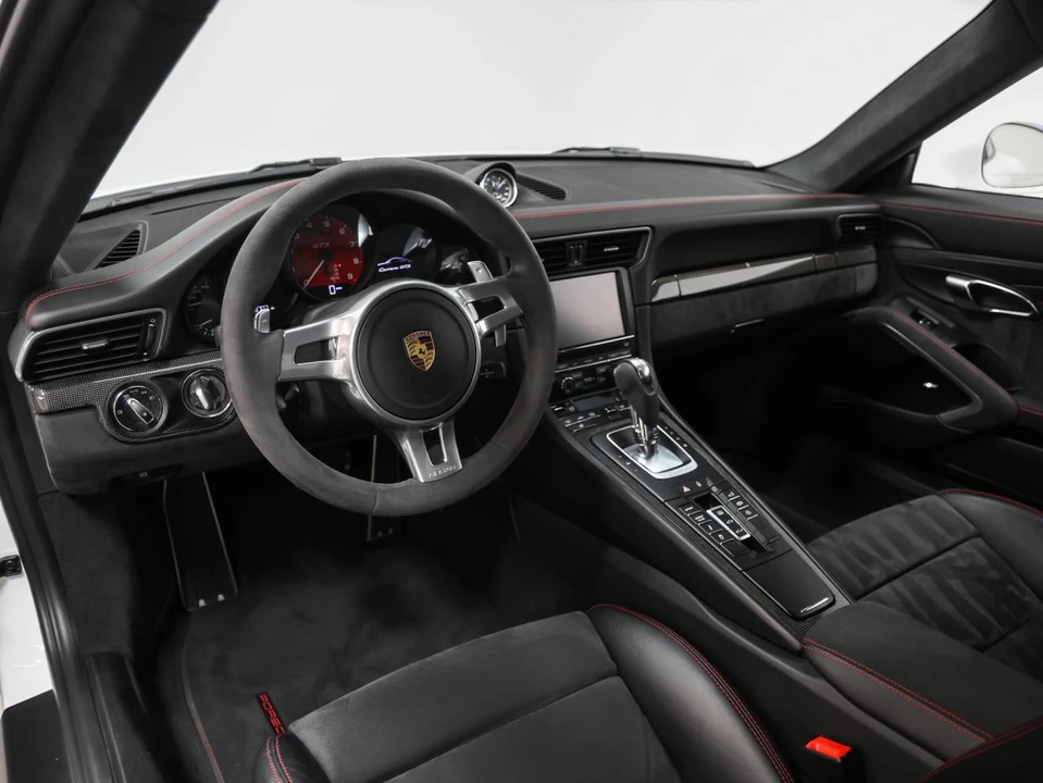 2016 Porsche 991 Carrera GTS - Image 4 of 5
