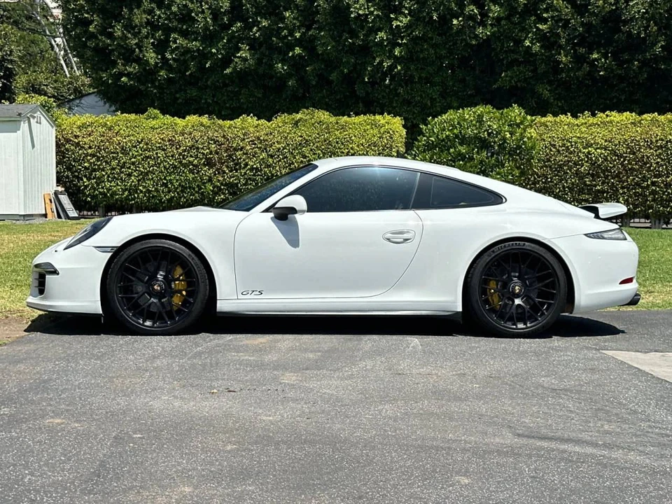 2016 Porsche 991 Carrera GTS - Image 2 of 5