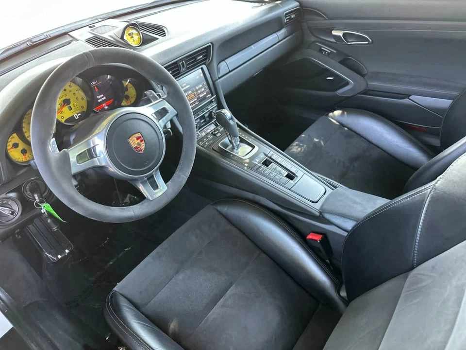 2016 Porsche 991 Carrera GTS - Image 4 of 5