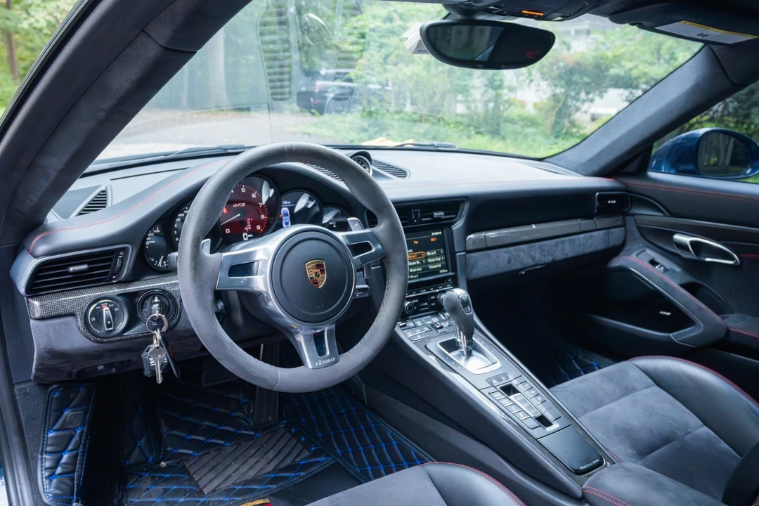 2016 Porsche 991 Carrera GTS - Image 17 of 31