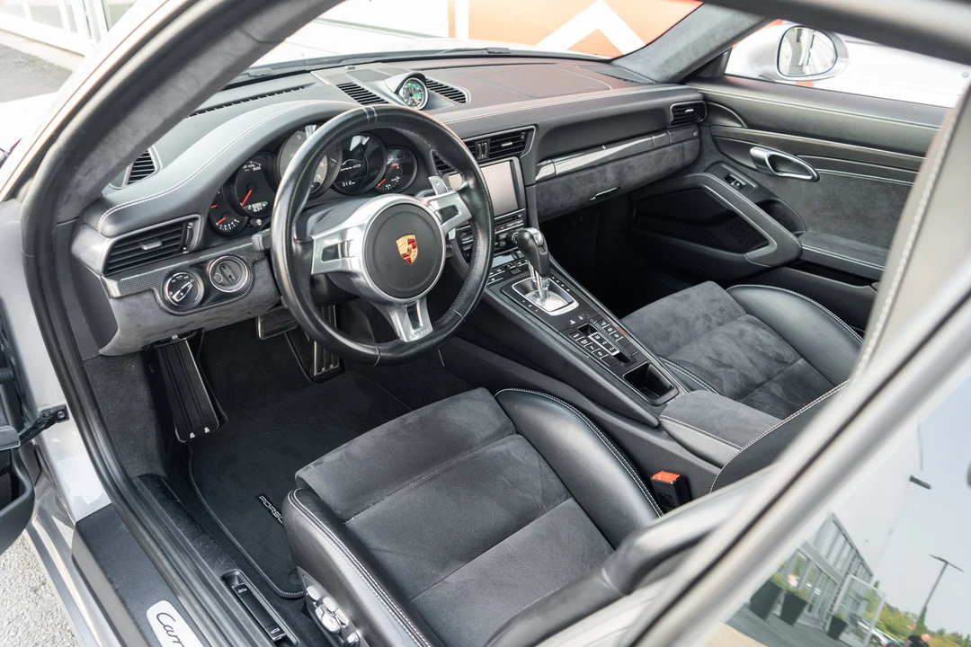 2016 Porsche 991 Carrera GTS - Image 7 of 31