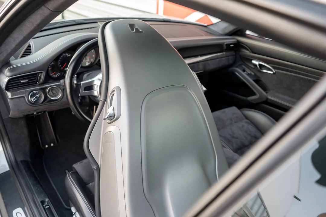 2016 Porsche 991 Carrera GTS - Image 28 of 31