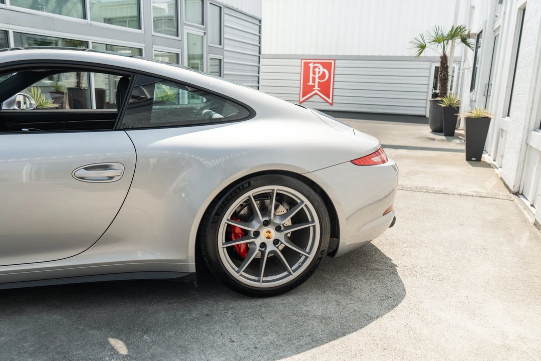 2016 Porsche 991 Carrera GTS - Image 4 of 31