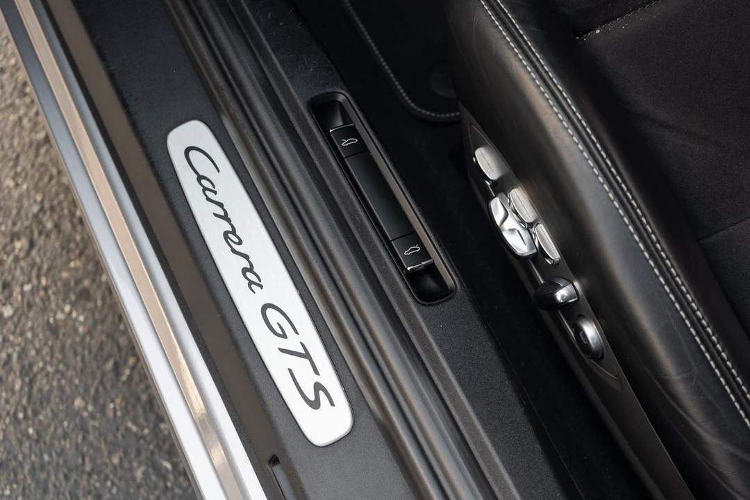 2016 Porsche 991 Carrera GTS - Image 13 of 31