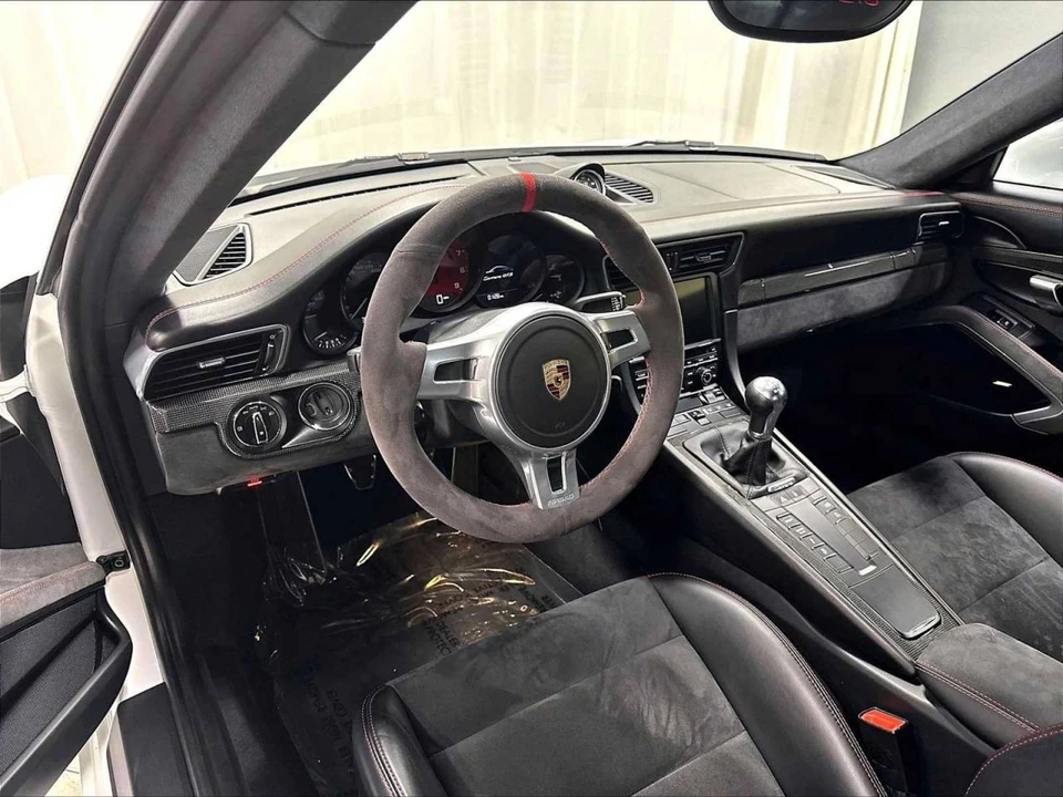 2016 Porsche 991 Carrera GTS - Image 4 of 5