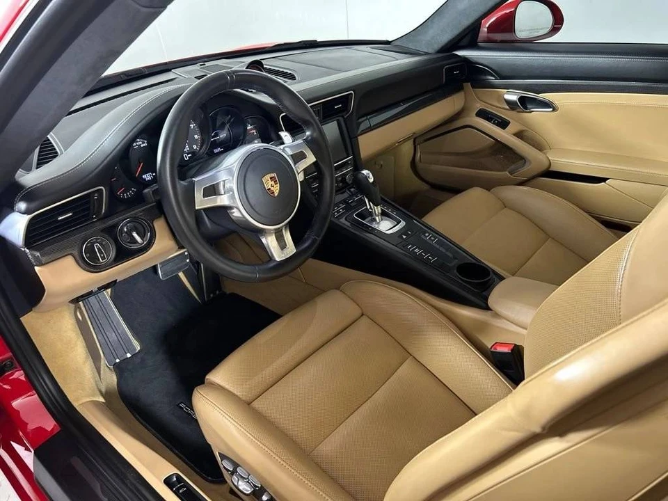 2016 Porsche 991 Carrera GTS - Image 4 of 5