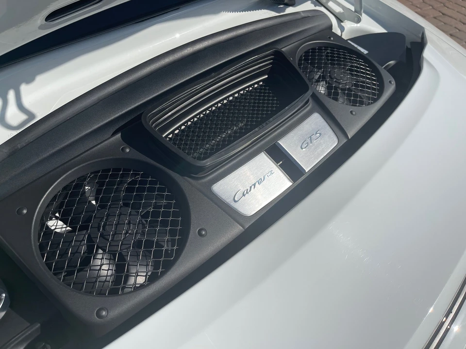 2016 Porsche 991 Carrera GTS - Image 9 of 29