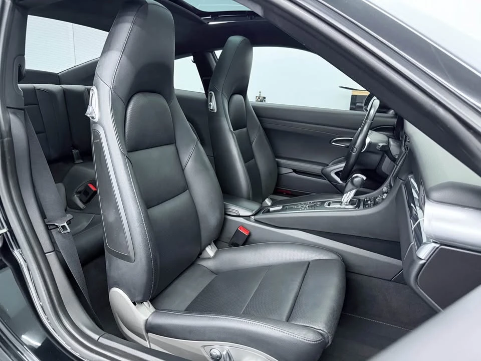 2016 Porsche 991 Carrera - Image 17 of 20
