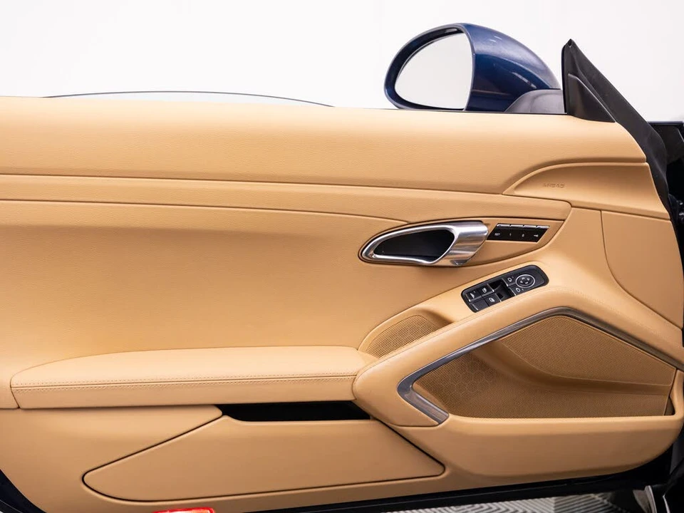 2016 Porsche 991 Carrera S - Image 14 of 31