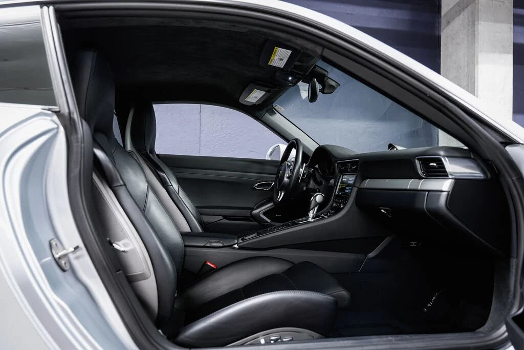 2016 Porsche 991 Carrera S - Image 28 of 31
