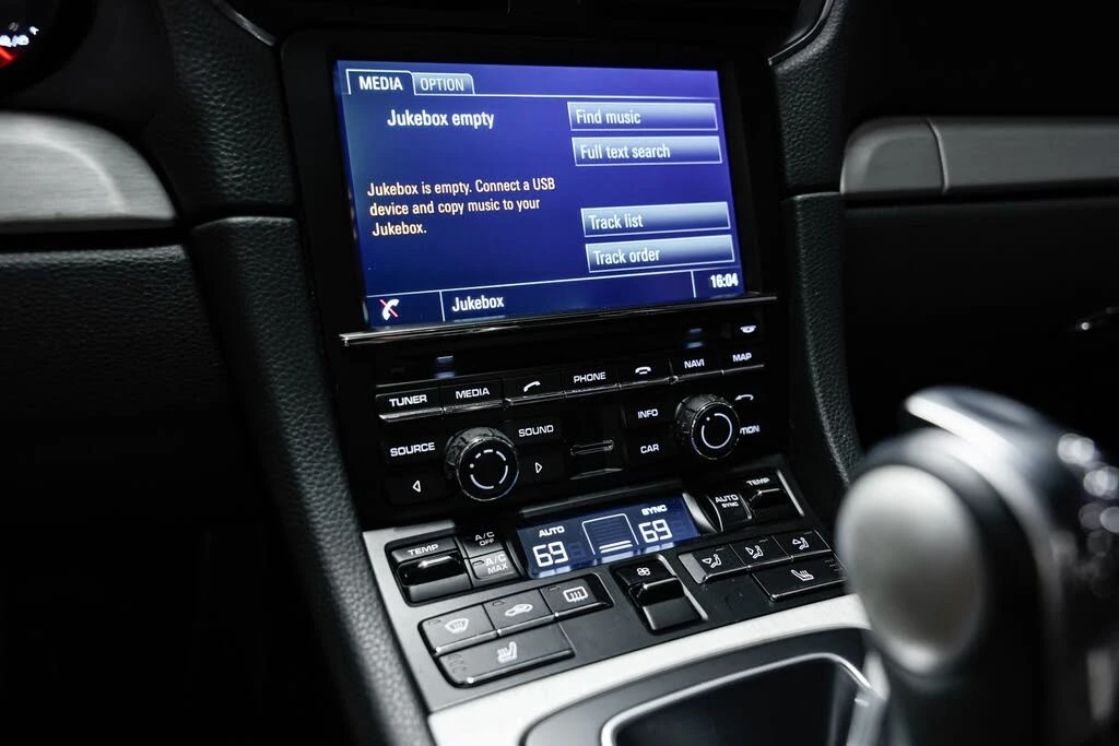 2016 Porsche 991 Carrera S - Image 13 of 31