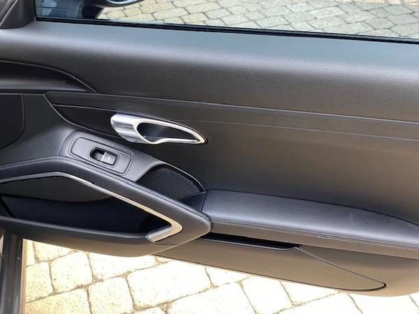 2016 Porsche 991 Carrera S - Image 18 of 21