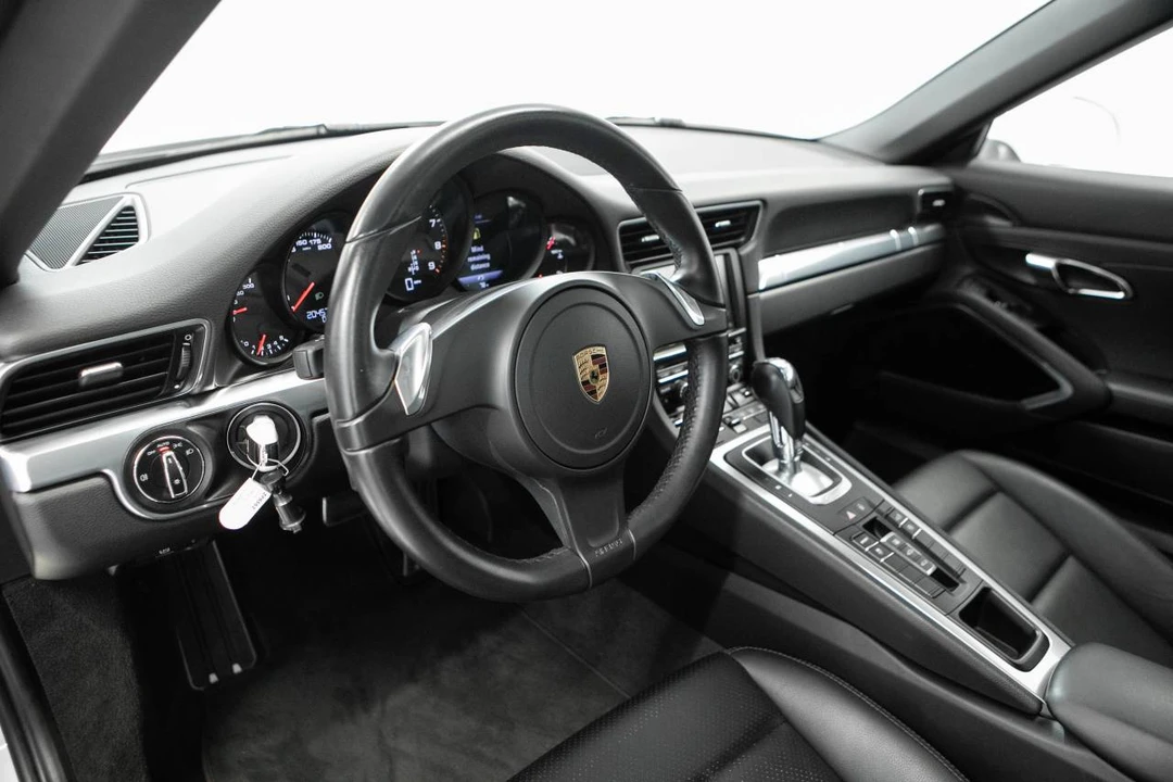 2016 Porsche 991 Carrera - Image 4 of 5