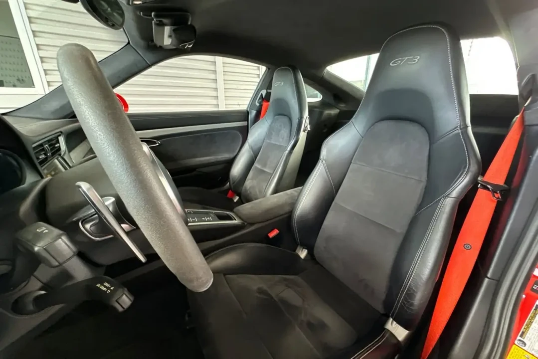 2016 Porsche 991 GT3 - Image 5 of 5