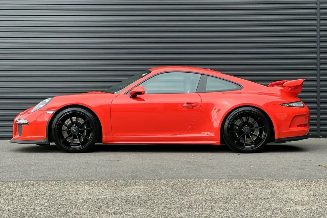 2016 Porsche 991 GT3 - Image 2 of 5