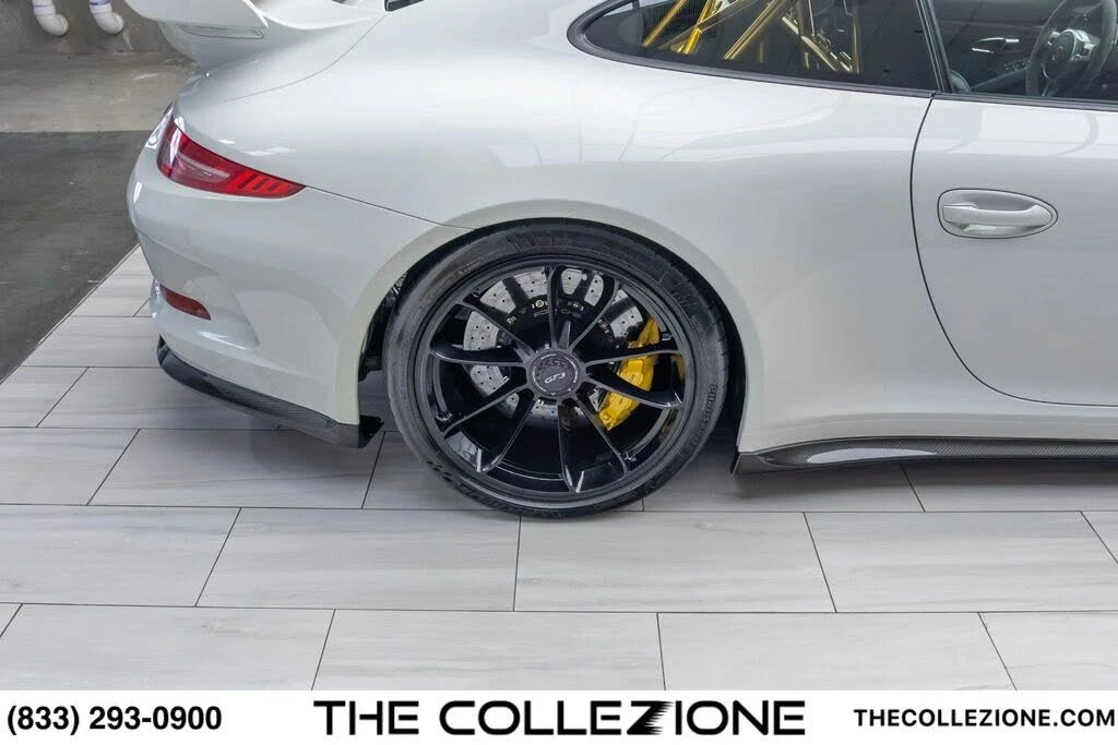 2016 Porsche 991 GT3 - Image 28 of 31
