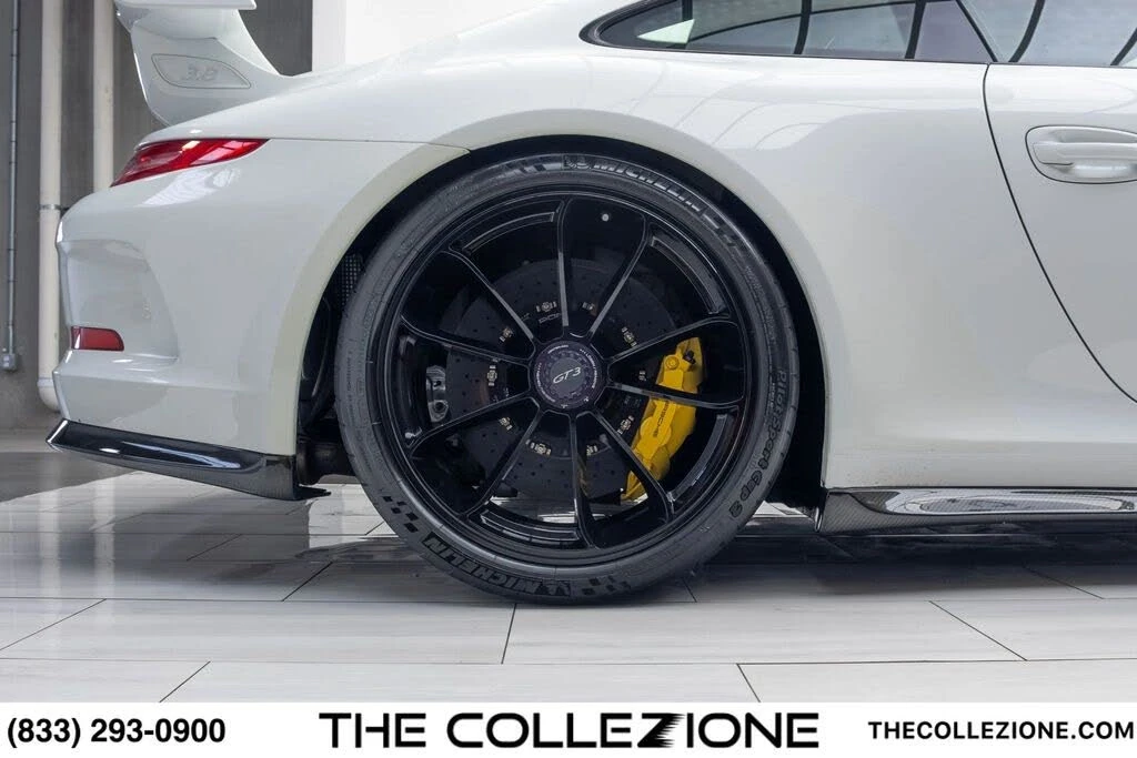 2016 Porsche 991 GT3 - Image 29 of 31