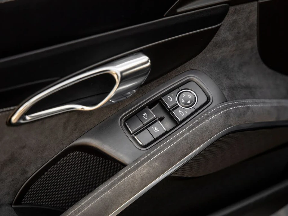 2016 Porsche 991 GT3 - Image 28 of 31