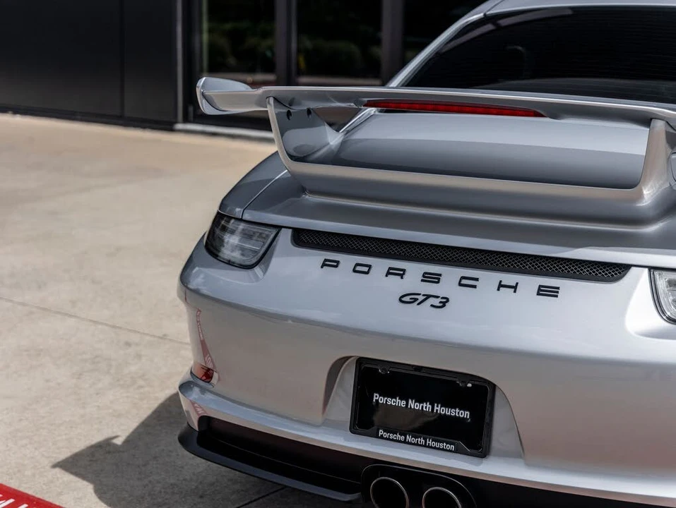 2016 Porsche 991 GT3 - Image 13 of 31